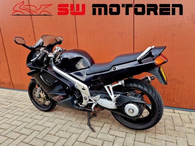 honda - vfr-750-f