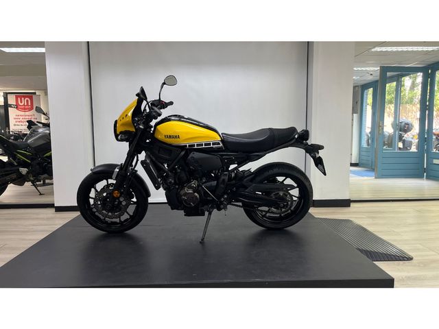 yamaha - xsr-700