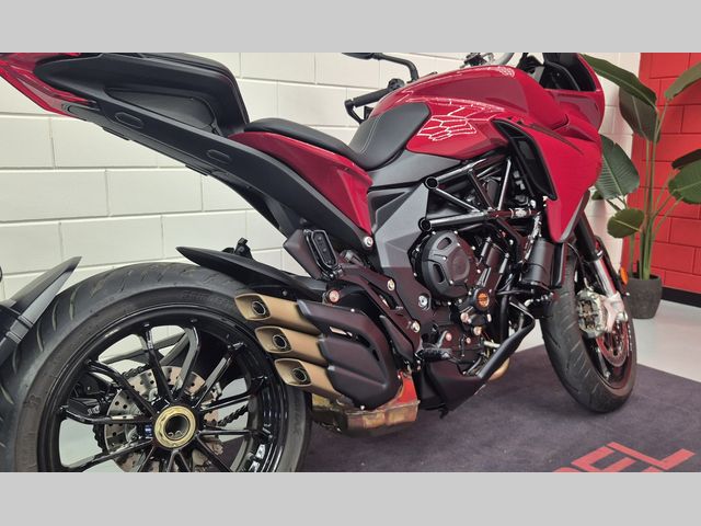 mv-agusta - turismo-veloce-800-rc