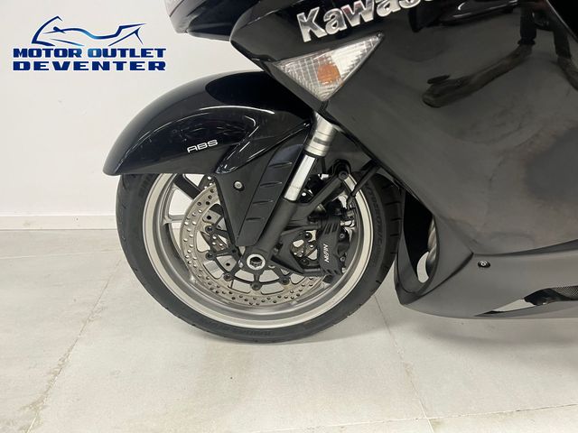 kawasaki - gtr-1400
