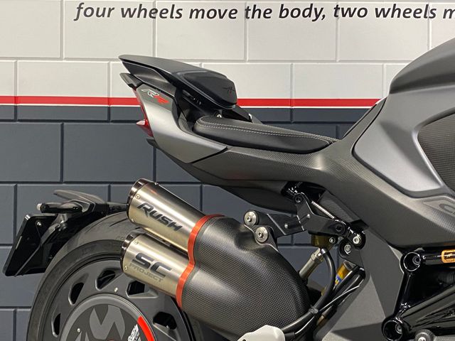 mv-agusta - brutale-1000-rr