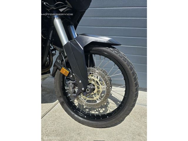 honda - crf-1100-l-africa-twin-dct