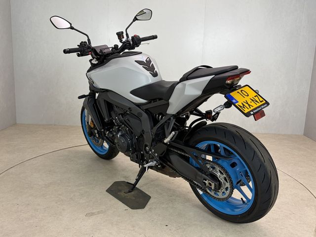 yamaha - mt-09-y-amt