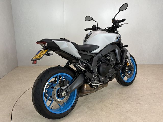 yamaha - mt-09-y-amt