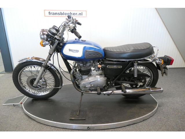 triumph - bonneville--t--140