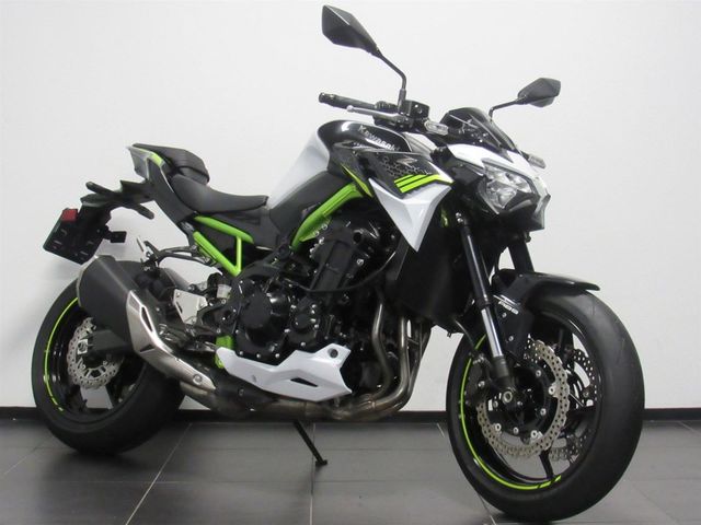 kawasaki - z900