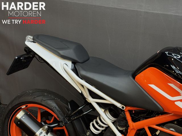 ktm - 390-duke-abs