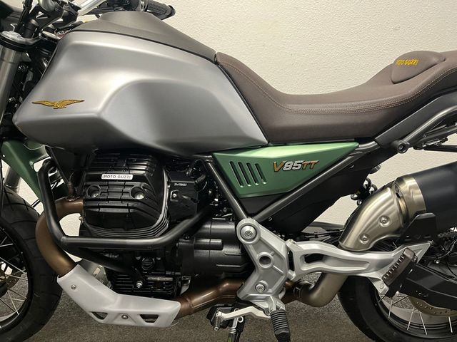 moto-guzzi - v-7-stone-centenario-850