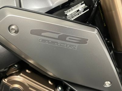 HONDA CB 650 R – foto 3