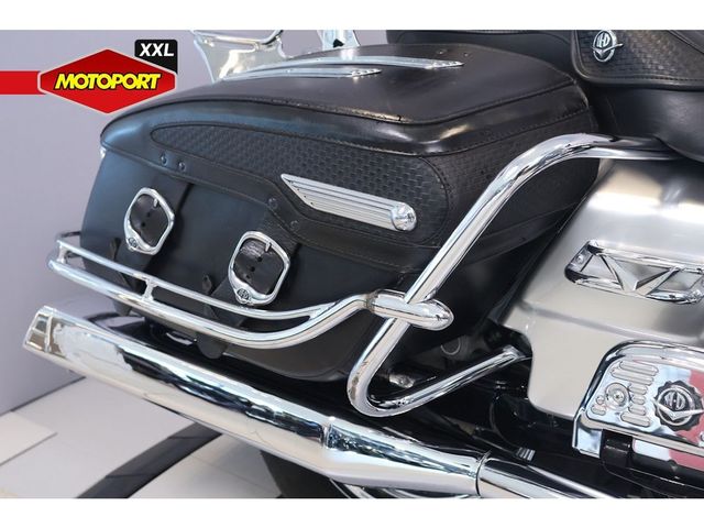 harley-davidson - road-king-classic-flhrc