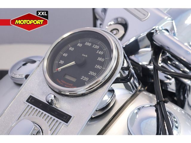 harley-davidson - road-king-classic-flhrc