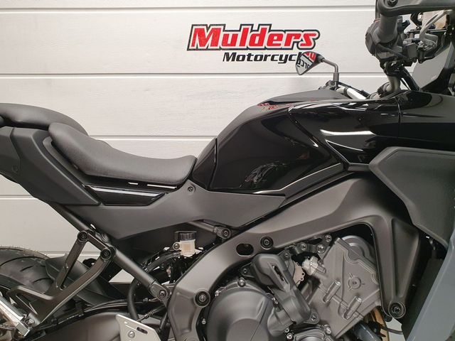 yamaha - tracer-9-y-amt