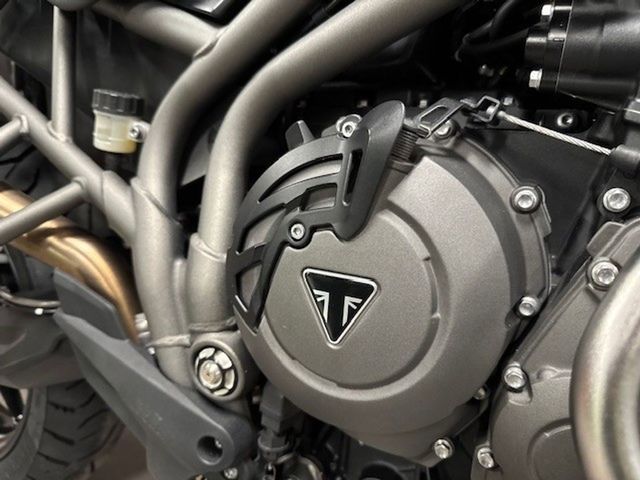 triumph - tiger-800-xrx