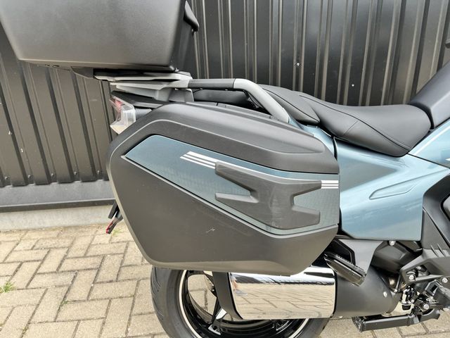 bmw - r-1300-rt