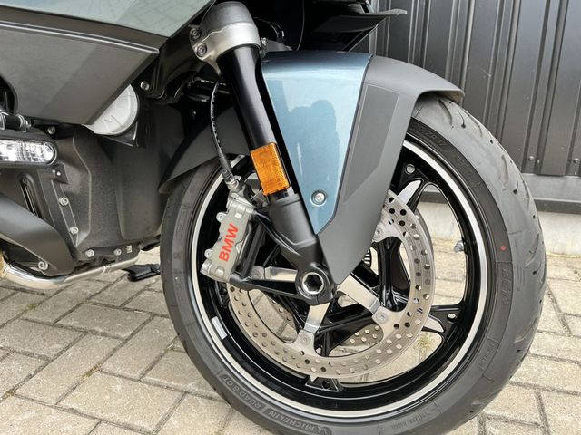bmw - r-1300-rt