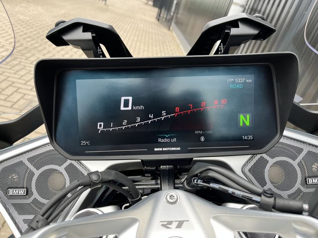 bmw - r-1300-rt