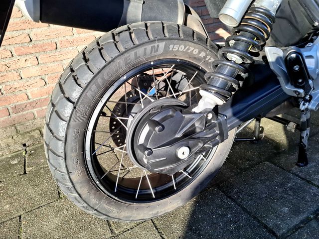 moto-guzzi - v-85-tt