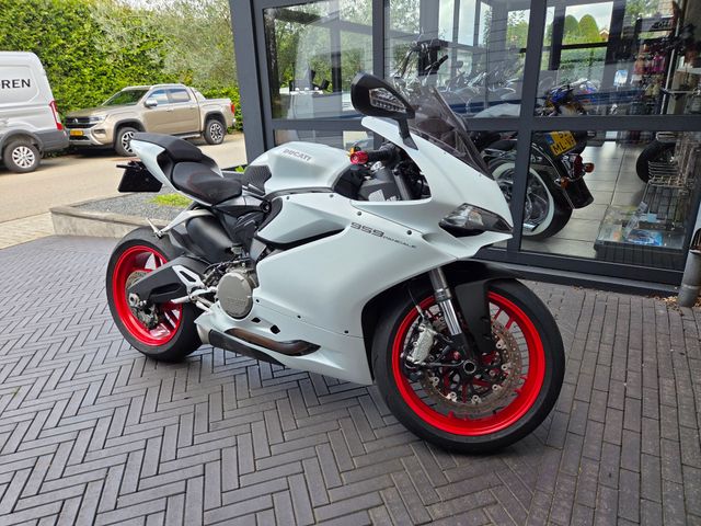 ducati - 959-panigale