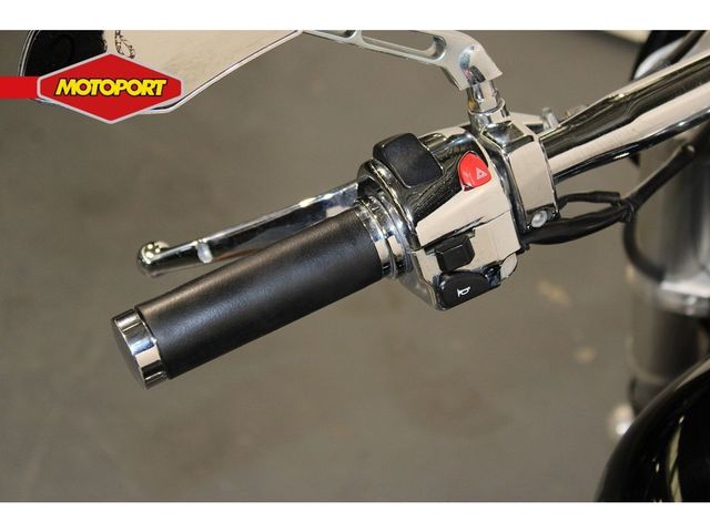 suzuki - m-1800-r-intruder