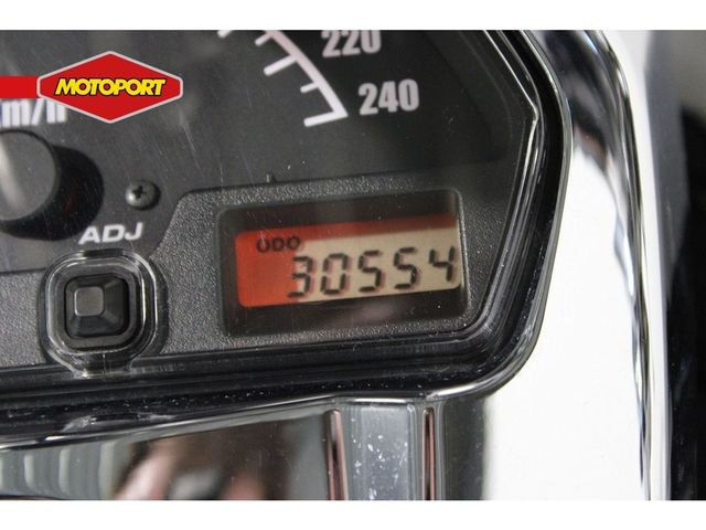 suzuki - m-1800-r-intruder