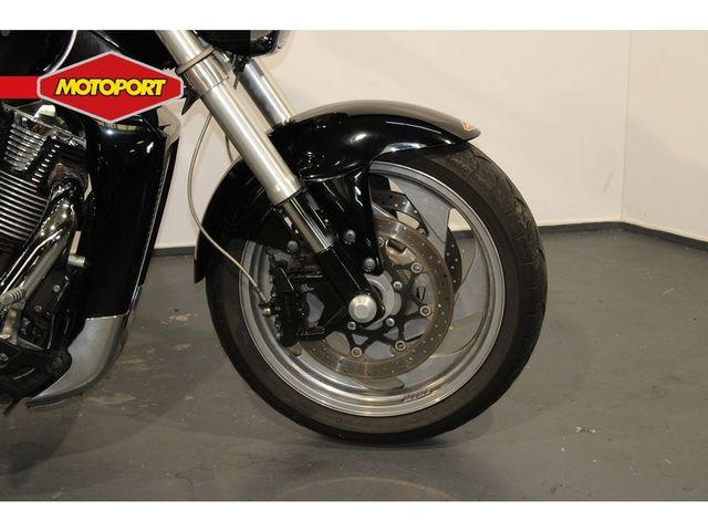 suzuki - m-1800-r-intruder