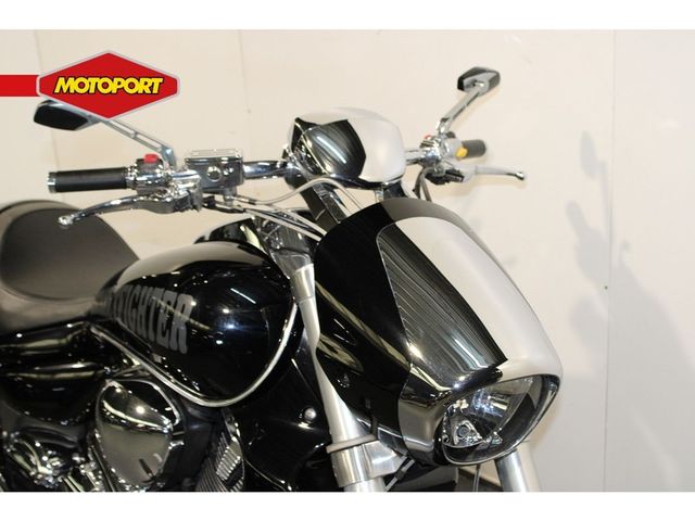 suzuki - m-1800-r-intruder