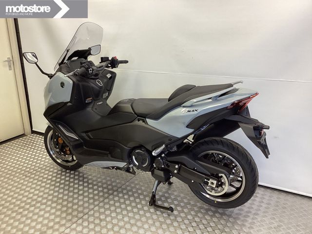 yamaha - tmax-tech-max-560