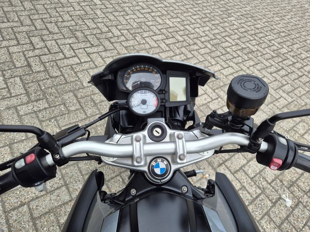 bmw - f-800-r
