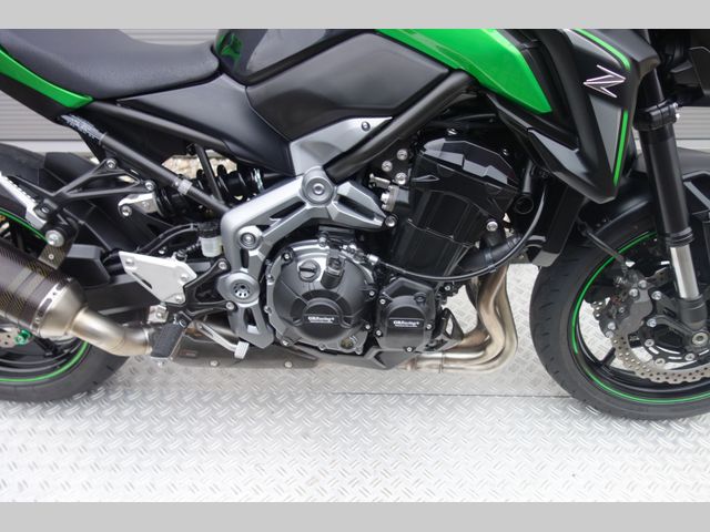 kawasaki - z900-performance