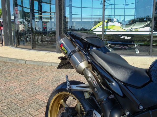 yamaha - yzf-r1
