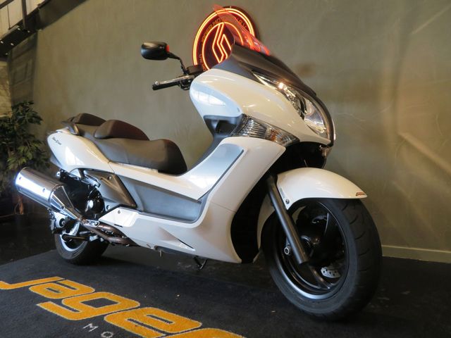 honda - fjs-400-silverwing