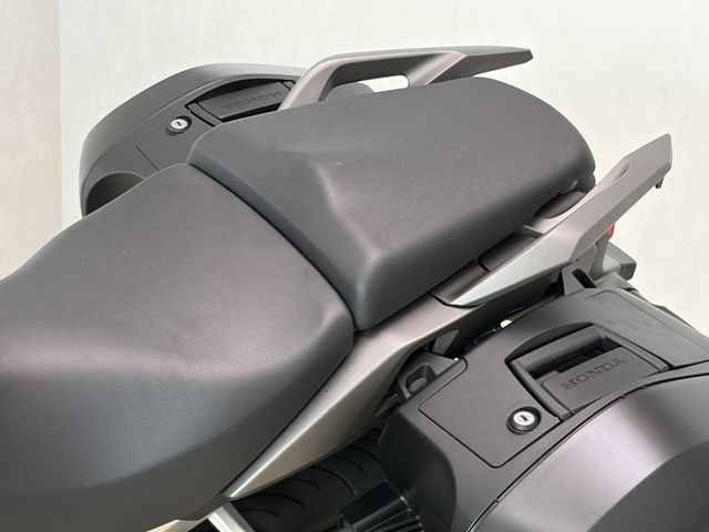 honda - vfr-800-x-crossrunner