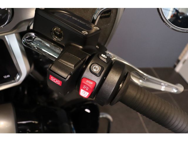 bmw - r-18-transcontinental