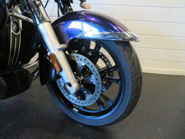 bmw - r-18-transcontinental