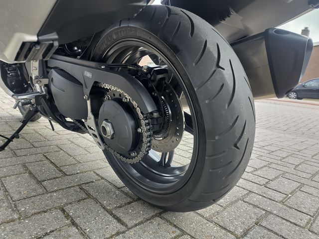 triumph - sprint-gt-abs