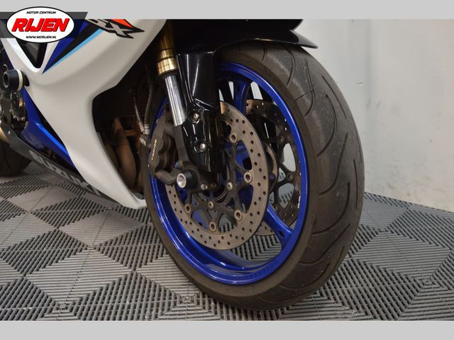 suzuki - gsx-r-600