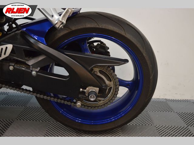 suzuki - gsx-r-600