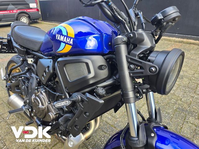 yamaha - xsr-700-abs