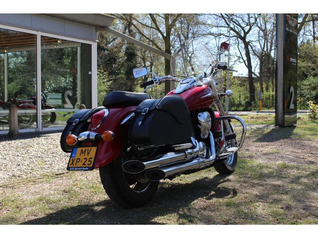 kawasaki - vn-900-classic