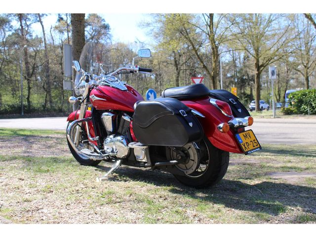 kawasaki - vn-900-classic