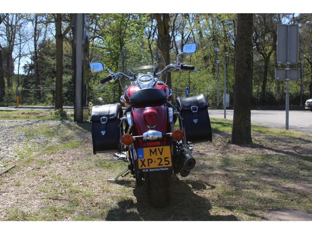 kawasaki - vn-900-classic