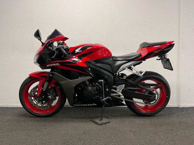 honda - cbr-600-rr