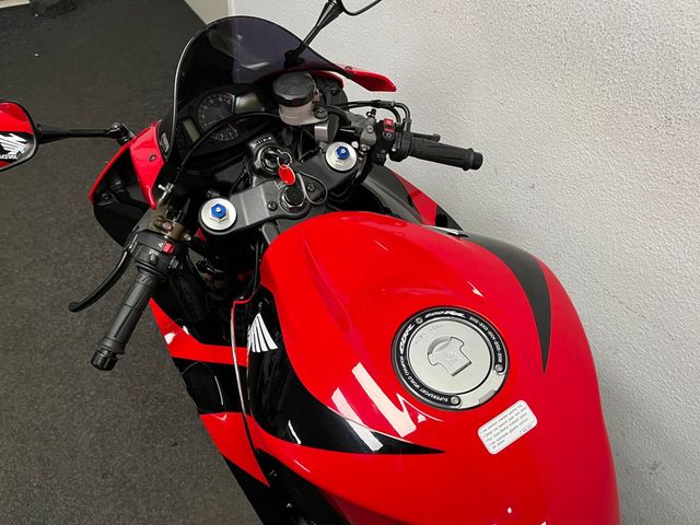 honda - cbr-600-rr