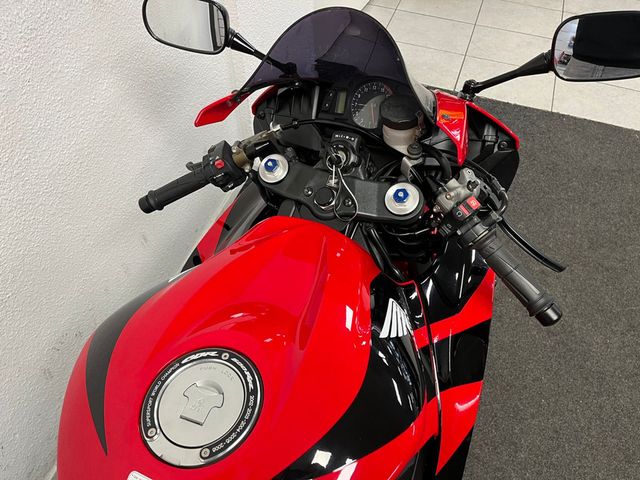 honda - cbr-600-rr