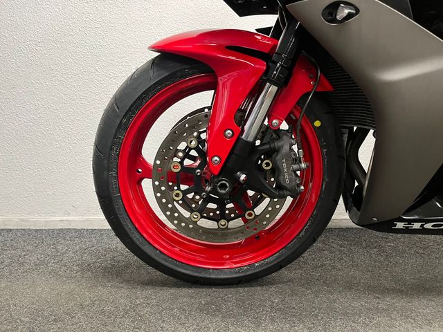 honda - cbr-600-rr