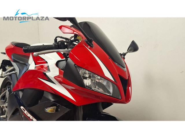 honda - cbr-600-rr-c-abs
