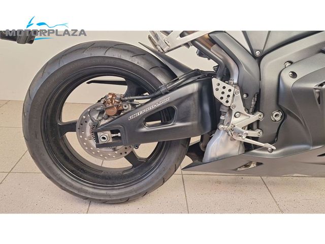 honda - cbr-600-rr-c-abs