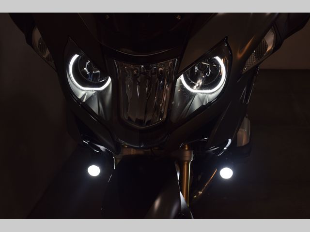 bmw - r-1200-rt-lc