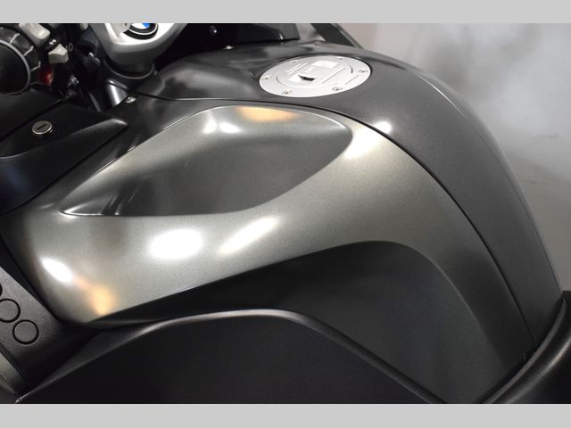 bmw - r-1200-rt-lc