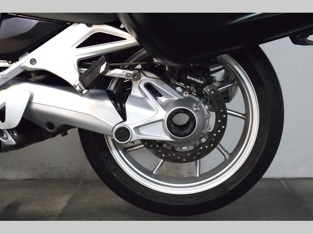 bmw - r-1200-rt-lc